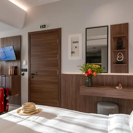 Centro 3*