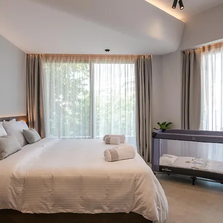 Centro Aparthotel Kalamata