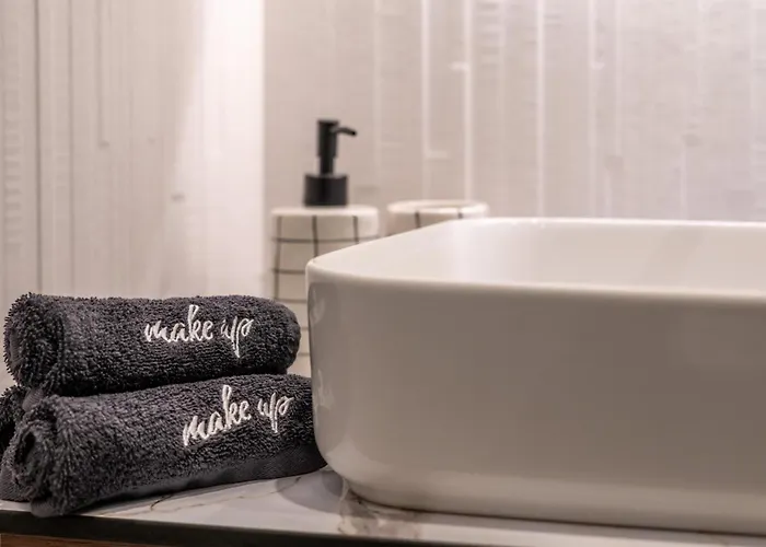 Centro Apartahotel Kalamata