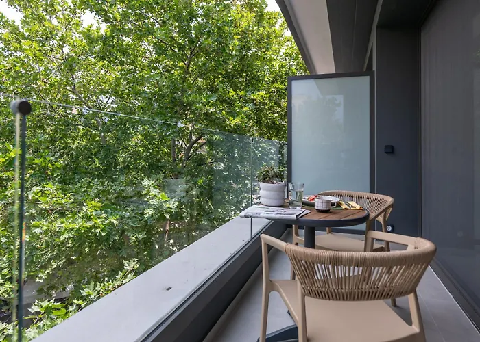 Centro Aparthotel 4*