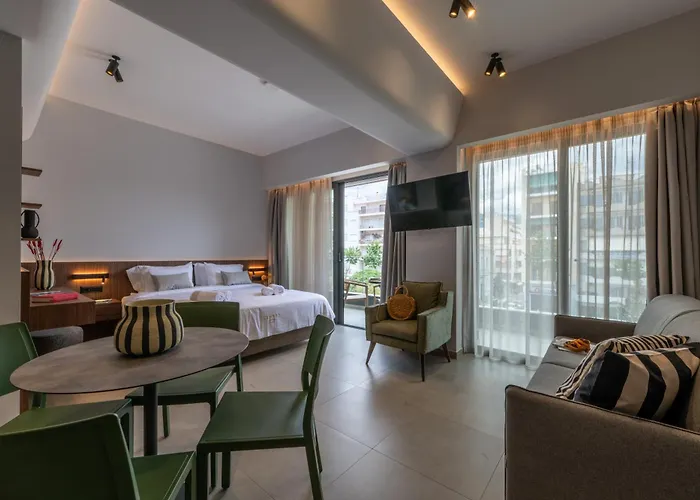 Centro Apartahotel 4*